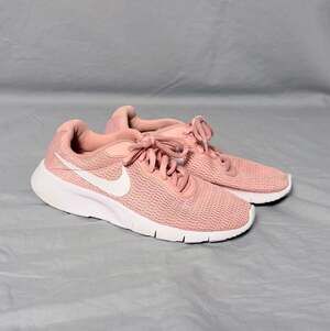 Nike Revolution 4 GS Pink Running Shoes Size 2Y